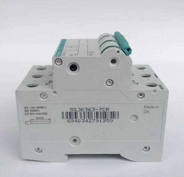 1PC  NEW   SIEMENS   5SJ6363-7CR   3P 63A   free shipping