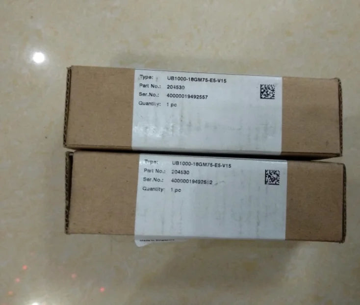 New P+F UB1000-18GM75-E5-V15 Ultrasonic sensors free shipping