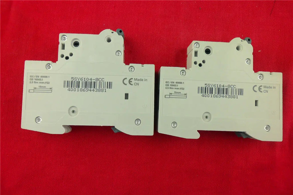 1pc      Siemens  1P  4A  5SY6104-8CC  circuit  breaker  free shipping
