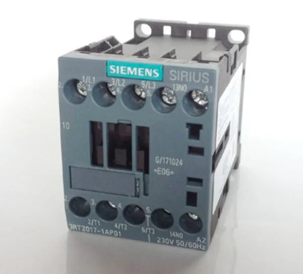 1PC  NEW   SIEMENS  3RT2017-1AP01  230V   free shipping