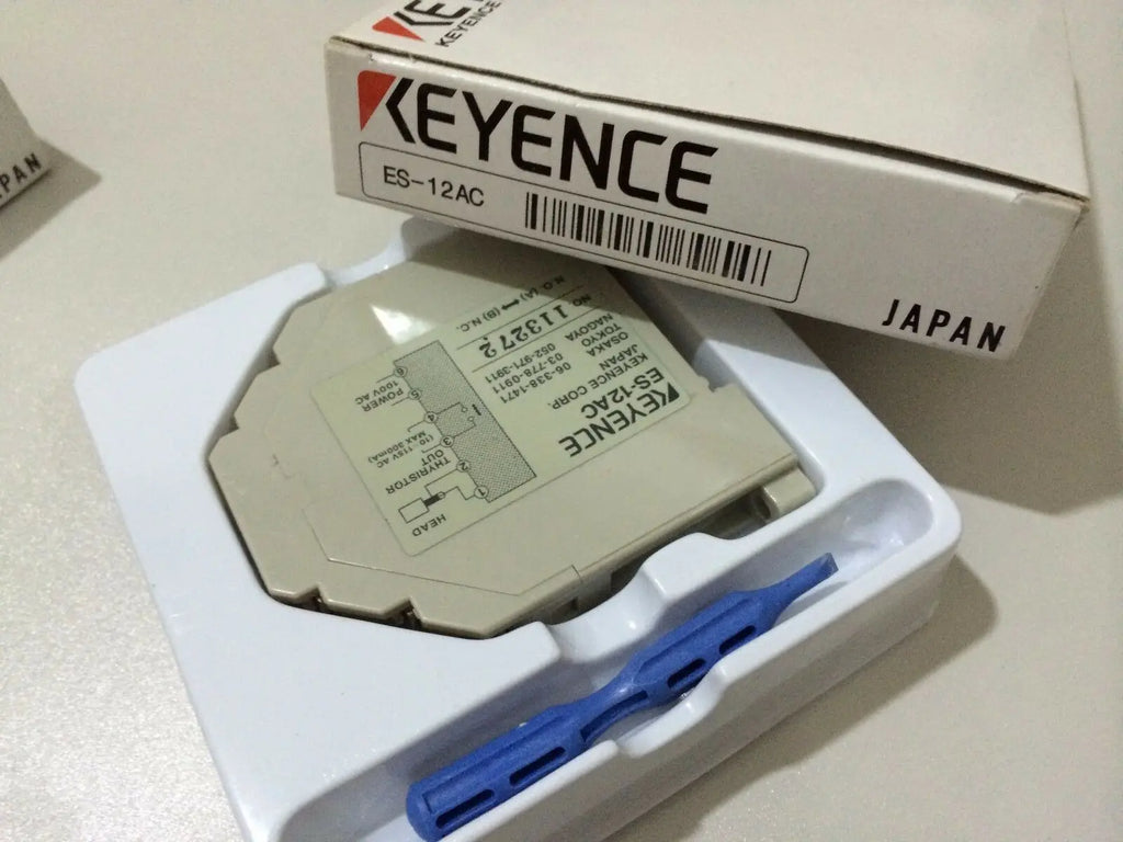 Mew  KEYENCE ES-12AC  Optical fibers amplified sensor  free shipping