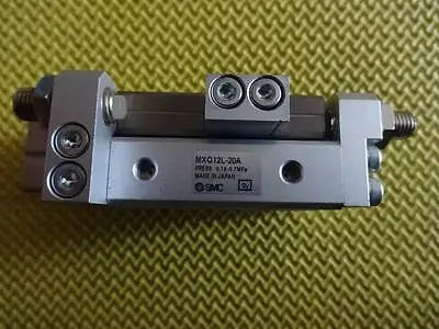MXQ12L-20A 1Pcs NEW SMC cylinder
