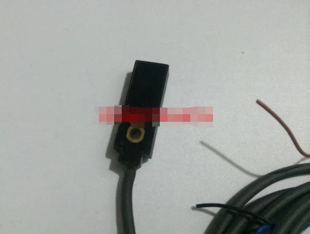 TL-W3MB2 TLW3MB2 New OMRON Proximity Switch Sensor free shipping