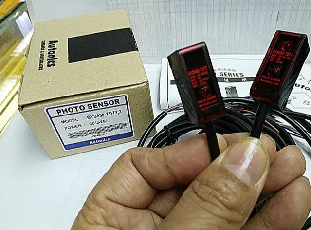 BYS500-TDT1,2 BYS500TDT1,2 New AUTONICS Sensors free shipping