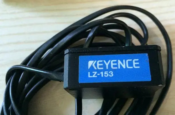 1PC New in box Keyence Sensor LZ-153 LZ 153 free shipping