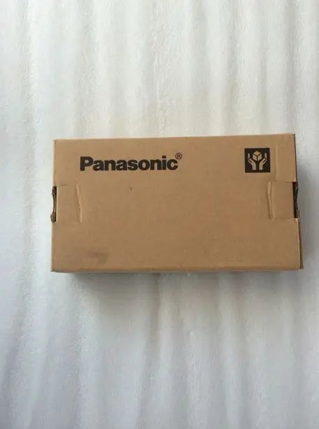 FP2-Y64T(AFP23407) New Panasonic PLC Output Module free shipping