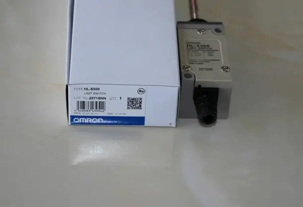 HL-5300 HL 5300 1PC New OMRON Limit Switch free shipping