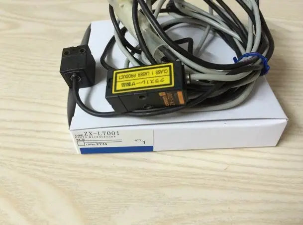 ZX-LT001 ZXLT001 1PC NEW IN BOX OMRON free shipping