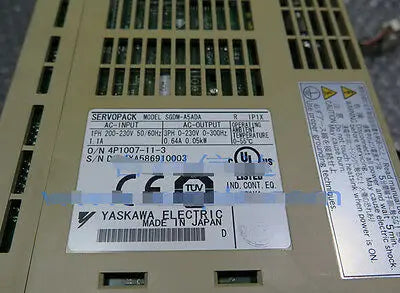 1PC Used Yaskawa SGDM-A5ADA+SGMAH-A5AAA21