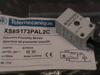 XS8S173PAL2C 1PC NEW IN BOX Telemecanique Limit Switch free shipping