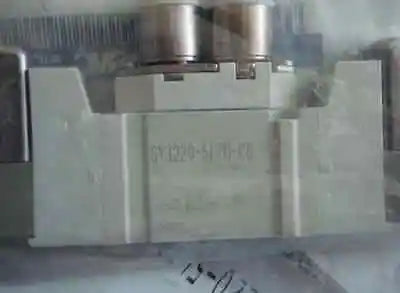 SY3220-5LZD-C6 SY32205LZDC6 1PC New SMC solenoid valve free shipping