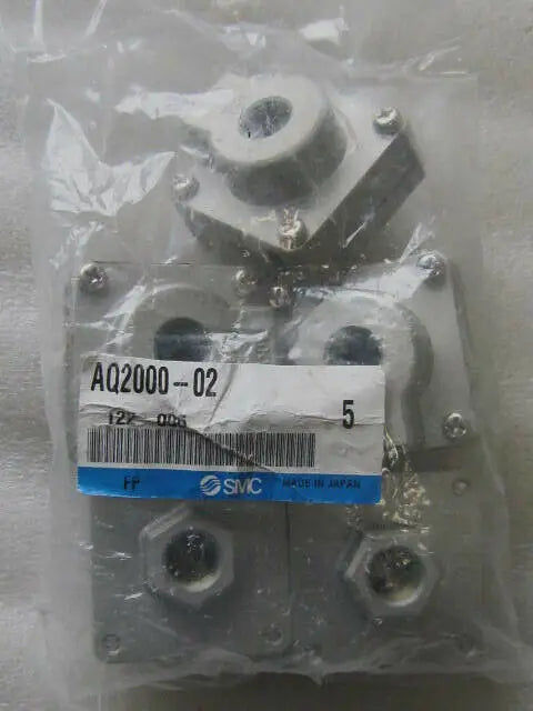 1PC NEW SMC AQ2000-02 free shipping