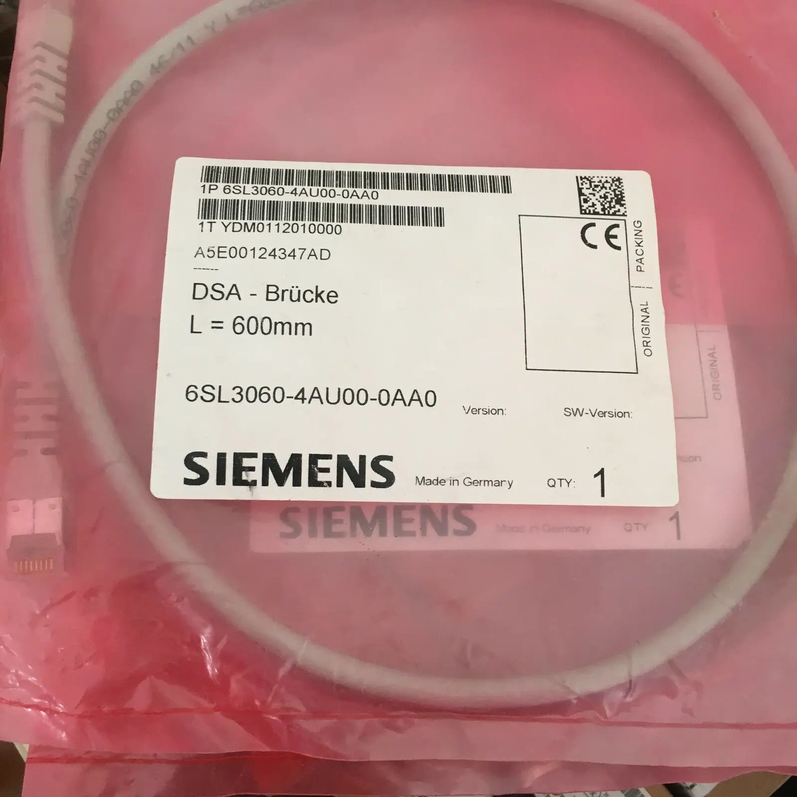 6SL3060-4AU00-0AA0 6SL3 060-4AU00-0AA0 1PC NEW Siemens DRIVE-CLIQ 0.6m