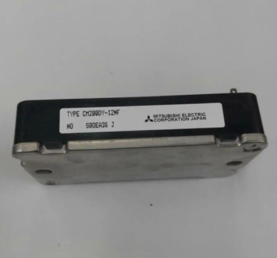 1PCS NEW CM600DY-12NF MITSUBISHI POWEREX MODULE Free shipping