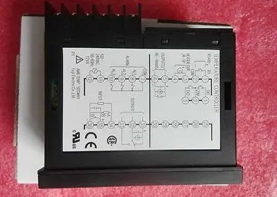 PXR5TCY1-8W000-C 1PCS NEW FUJI Temperature Controller