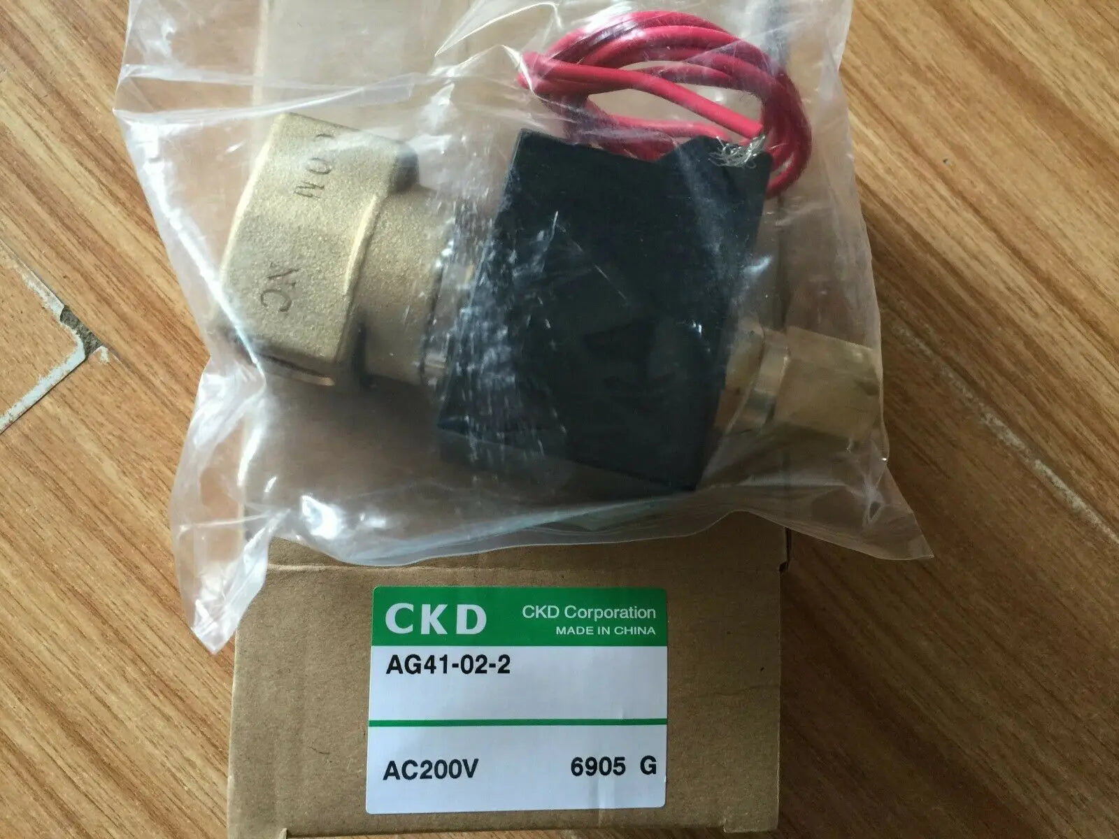 1PC  NEW  CKD   AG41-02-2-AC220V    AG41-02-2   AC220V   free  shipping