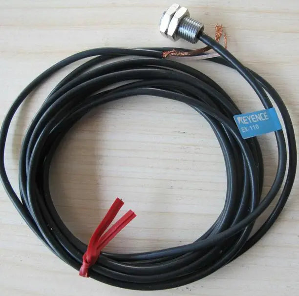 1PC New in box Keyence Sensor EX-110 EX 110 free shipping