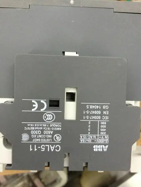 A50-30-11 A50 30 11 220VAC NEW ABB Contactor free shipping