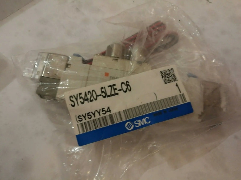 New  SMC  SY5420-5LZE-C6  Solenoid valve  free shipping