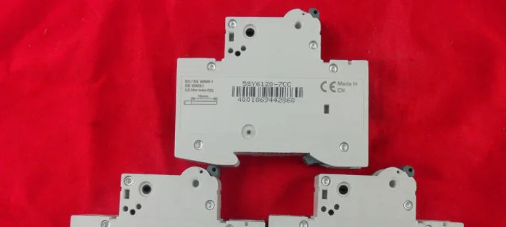 1pc      Siemens  1P  C20A  5SY6120-7CC  circuit  breaker   free shipping