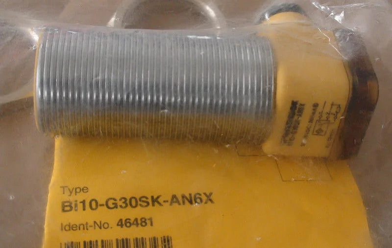 New TURCK BI10-G30SK-AN6X Proximity switch sensor free shipping