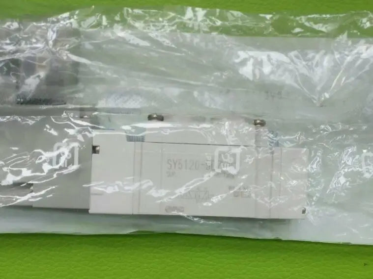 SMC SY5120-5DD-01 1PC Solenoid valve free shipping