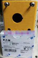 1PC  NEW   EATON  MOELLER  M22-IY1   free shipping
