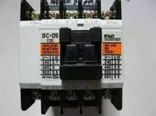New  FUJI SC-05  AC110V  Ac contactor  free shipping