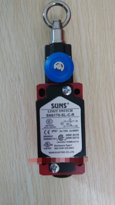 SN6170-SL-C-R SN6170SLCR 1PC New SUNS Rope Switch free ship