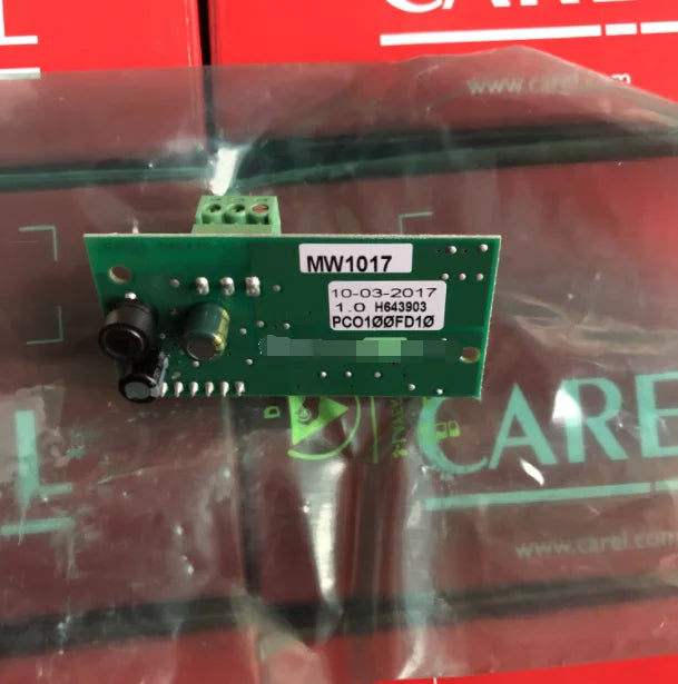 1PC NEW CAREL PCO100FD10 PCO1OOFD10 PCO100FD1O PCO1OOFD1O free shipping