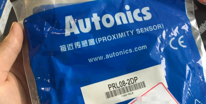 PRL08-2DP PRL082DP 1PC New Autonics Proximity Sensor free ship