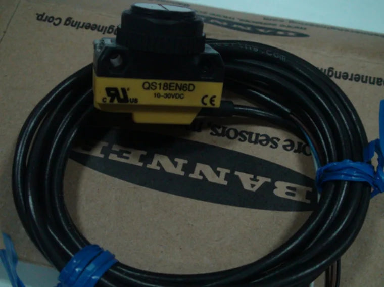 QS18EN6D 1PC New BANNER Photoelectric Switch free ship