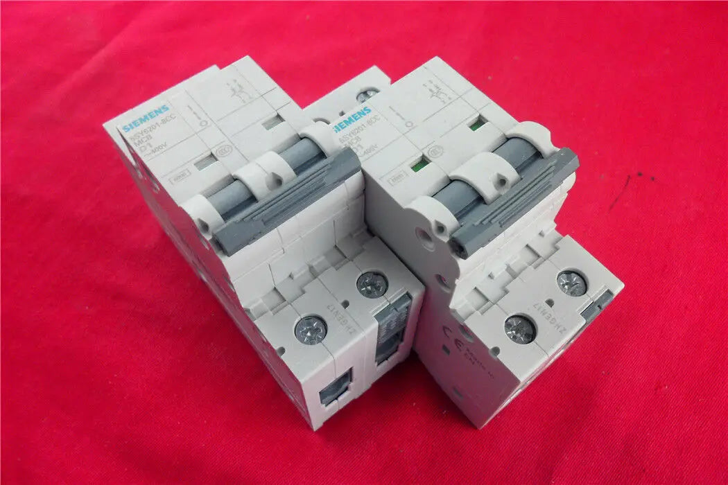 1pc     Siemens   2P 1A  5SY6201-8CC  circuit  breaker  free shipping