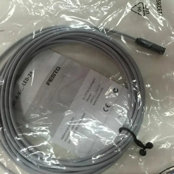SME-8-K5-LED-24 SME8K5LED24 1PCS New FESTO Sensor free shipping