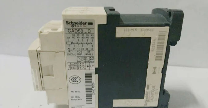 CAD50FDC New in box Schneider free shipping