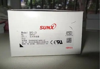 DP2-21 DP221 SUNX Pressure Sensor NEW