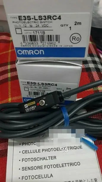 1PC NEW IN BOX Omron E3S-LS3RC4 E3S LS3RC4 free shipping