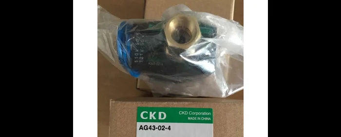 1PC  NEW  CKD   AG43-02-4-AC220V  AG43-02-4  AC220V   free  shipping