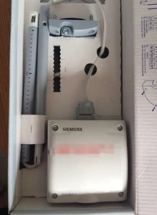 1PC New in box SIEMENS QVM62.1