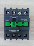 LC1-E3201M5N LC1E3201M5N AC220V New Schneider Contactor free shipping