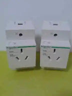 EA9X310 1Pcs NEW Schneider convenience receptacle free shipping