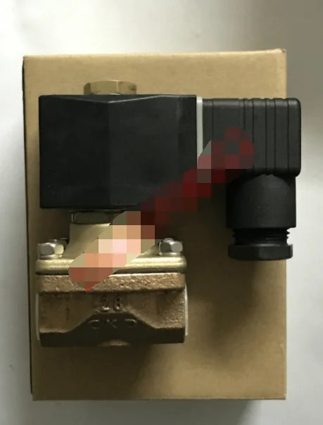 1PC  NEW   CKD  ADK11-10A-02E-AC220V  ADK11-10A-02E  AC220V  free  shipping