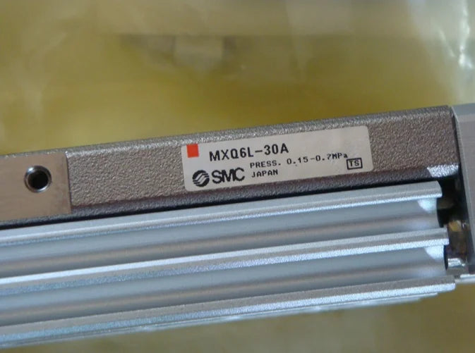 MXQ6L-30A MXQ6L30A 1PC New SMC cylinder free shipping