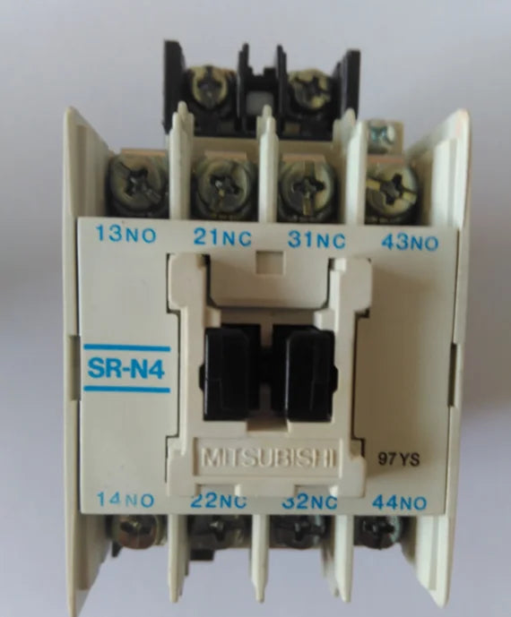 SR-N4 SRN4 1pcs New Mistubishi Contactor Relay free ship