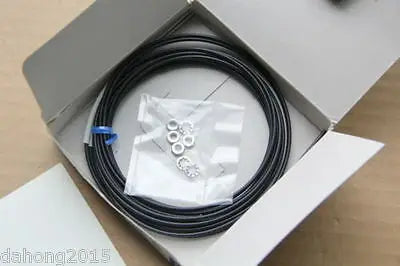 New In Box OMRON E32-TC200B4
