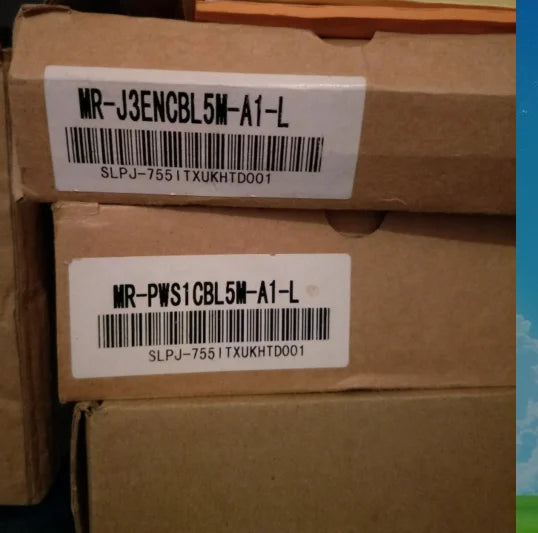 MR-J3ENCBL5M-A1-L 1PC New Mitsubishi Servo Drive Cable free ship