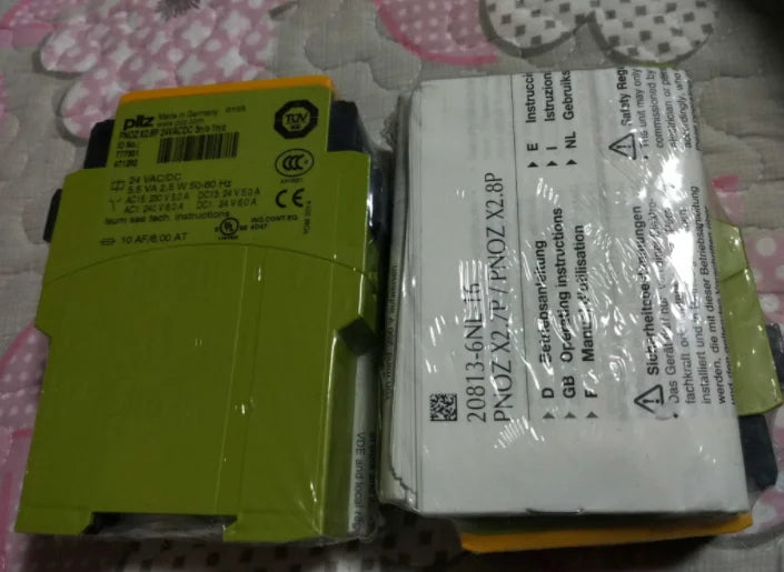 1PC New  PILZ PNOZ X2.8P  DC24V  free shipping