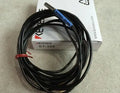 ET-305 ET 305 New in box Keyence Proximity Sensor free shipping