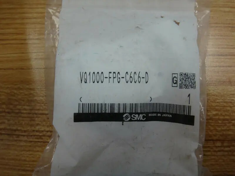 1PC   NEW    SMC    VQ1000-FPG-C6C6-D      free   shipping
