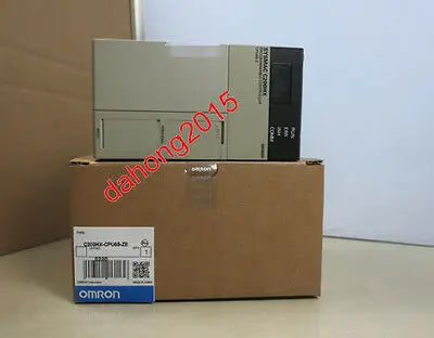New In Box OMRON PLC C200HX-CPU65-ZE C200HXCPU65ZE